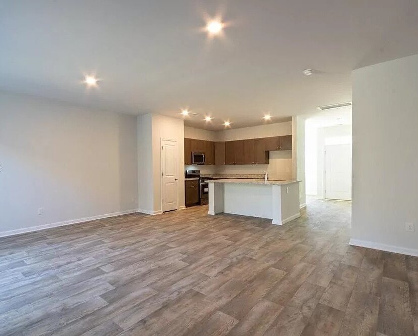 Townhome under contract in Okatie, SC